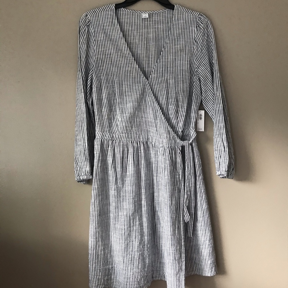 NWT! Gray/White Striped Wrap Dress